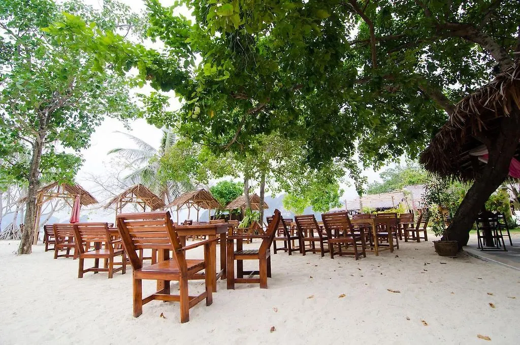 ***  Phi Phi The Beach Resort Thajsko