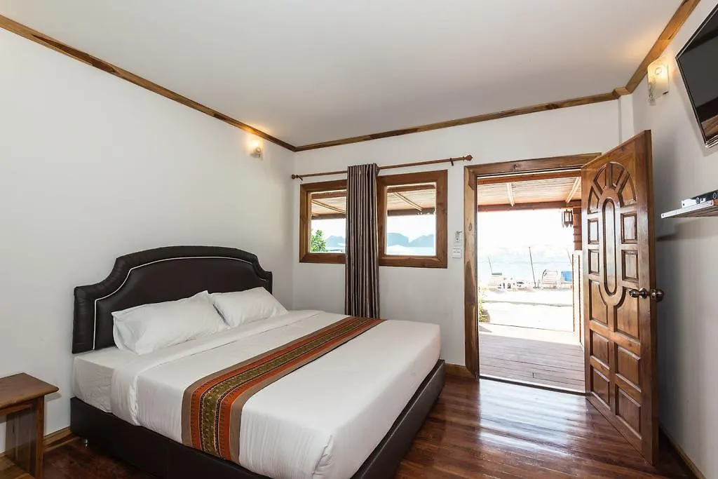 Phi Phi The Beach Resort Thailand